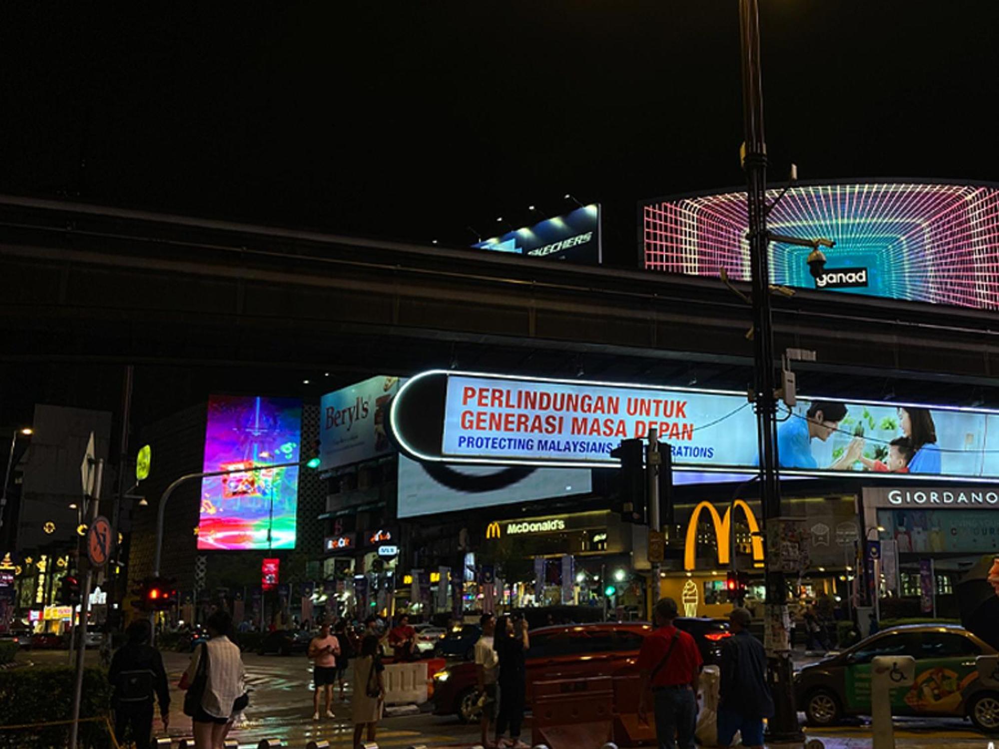 Fahrenheit88 Opposite Pavilion Kl Bukit Bintang Pangsapuri Kuala Lumpur